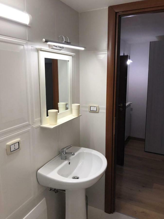 Hotel Athmosfera Nova 18 Neapol Zewnętrze zdjęcie