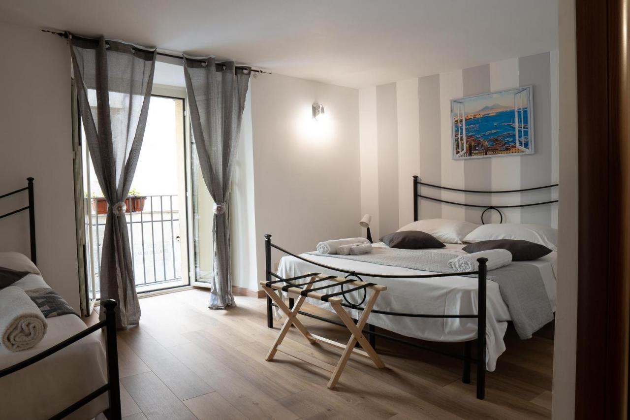 Hotel Athmosfera Nova 18 Neapol Zewnętrze zdjęcie